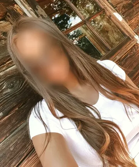 Aya, 27