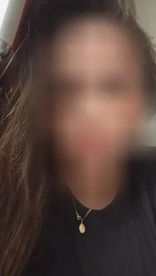 Emma, 36