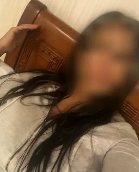 Esther, 31
