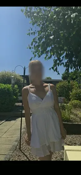 Helena, 31