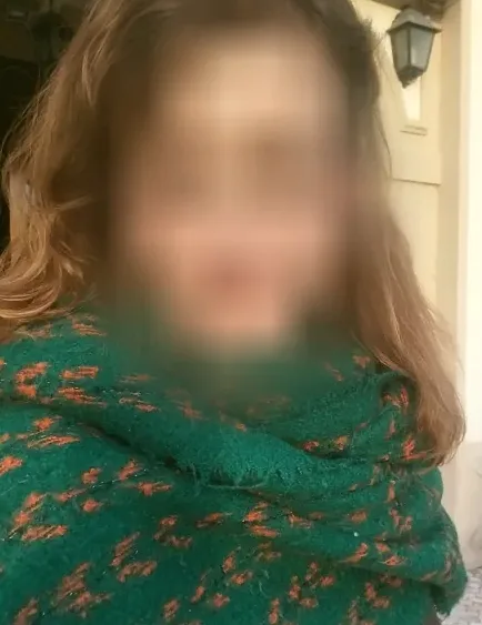 Julie, 38