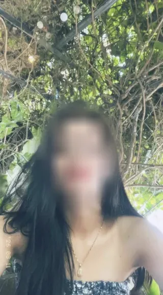 Lene, 24