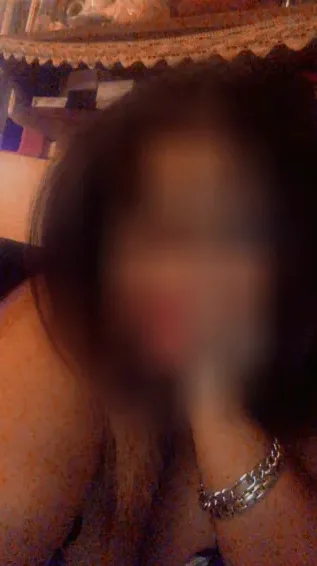 Louise, 29