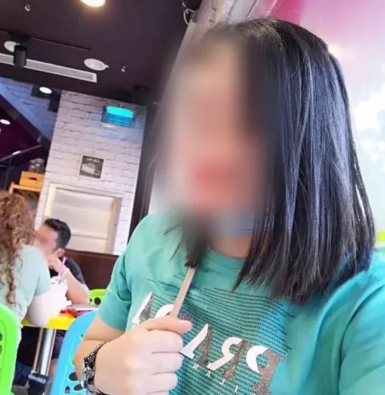 Maria, 37