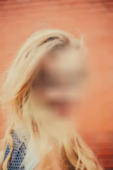 Mette, 36