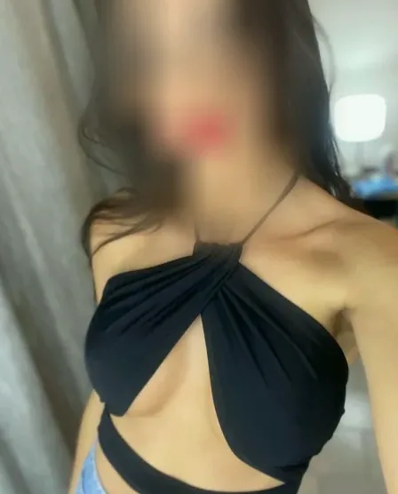 Milica, 32
