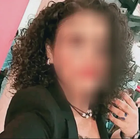 Molly, 35