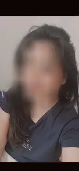 Nour, 31
